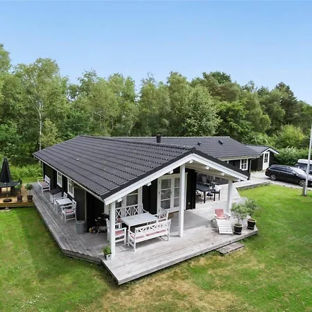 1310-stege-aeblerosevej-7 * Stege
